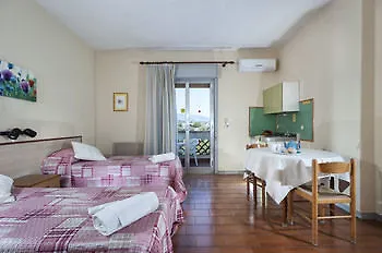 Collina * Giardini-Naxos