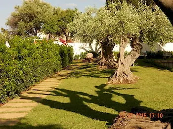 Collina Hotel *
